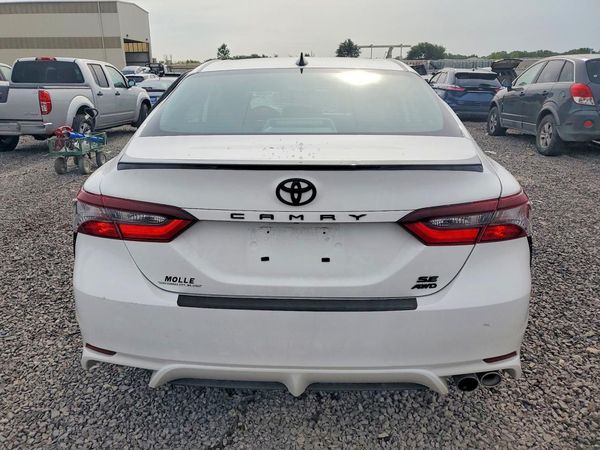2021 TOYOTA CAMRY SE + Convenient Pkg — DIRR