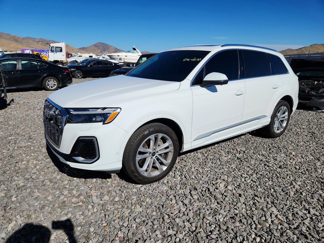 2025 AUDI Q7 quattro Premium Plus