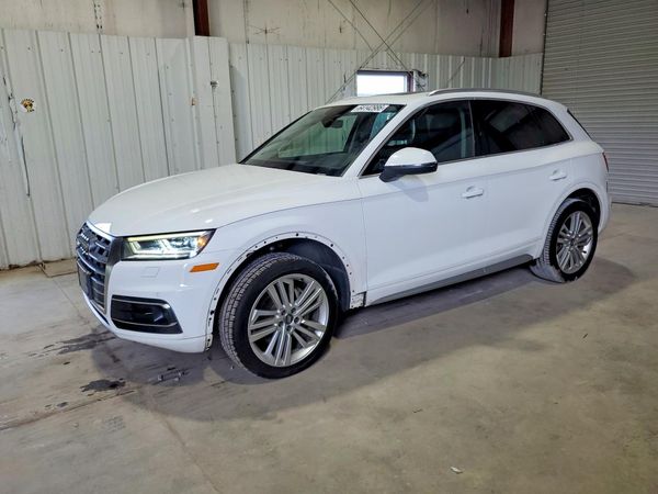 2018 AUDI Q5 quattro Prestige