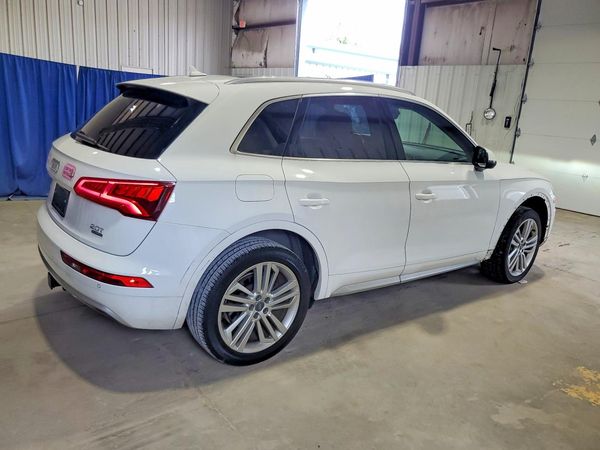 2018 AUDI Q5 quattro Prestige
