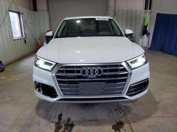 2018 AUDI Q5 quattro Prestige