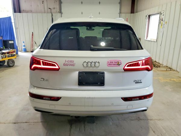 2018 AUDI Q5 quattro Prestige