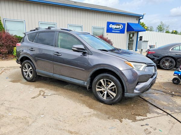 2018 TOYOTA RAV4 Adventure/XLE