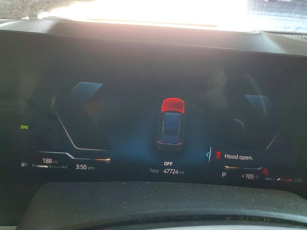 2023 BMW X7 M60i