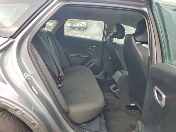 2026 KIA K4 LX, LXS