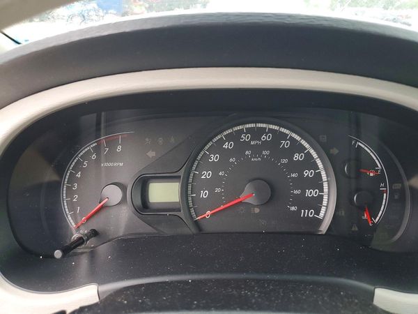 2013 TOYOTA SIENNA