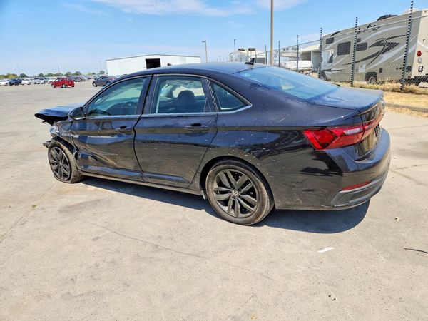 2025 VOLKSWAGEN JETTA
