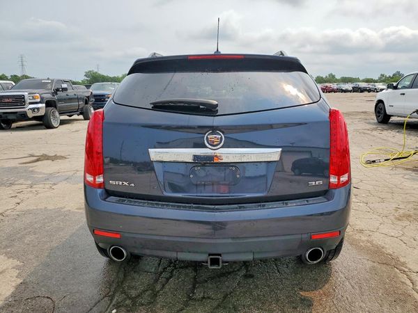 2016 CADILLAC SRX Performance
