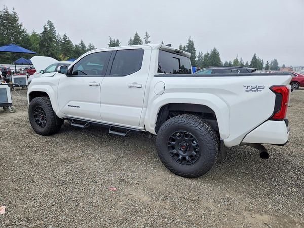 2024 TOYOTA TACOMA