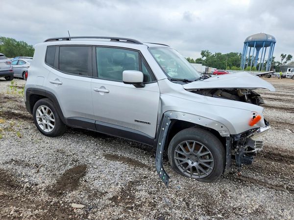 2019 JEEP RENEGADE — Passenger 3/4