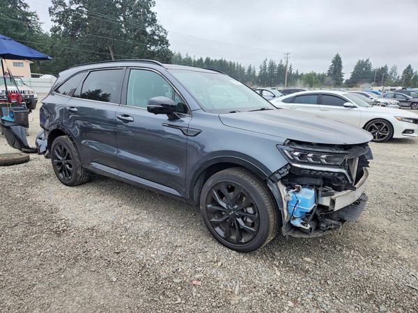 2021 KIA SORENTO SX, SXP