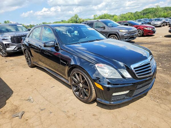 2013 MERCEDES-BENZ E E63 AMG