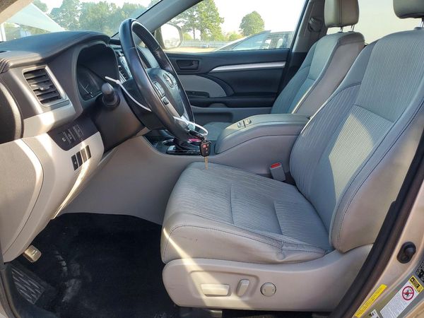 2017 TOYOTA HIGHLANDER