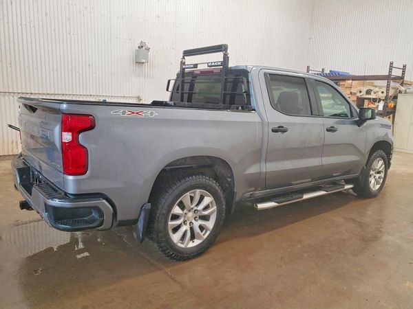 2021 CHEVROLET SILVERADO Custom