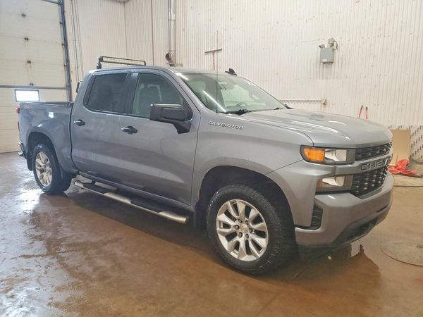 2021 CHEVROLET SILVERADO Custom
