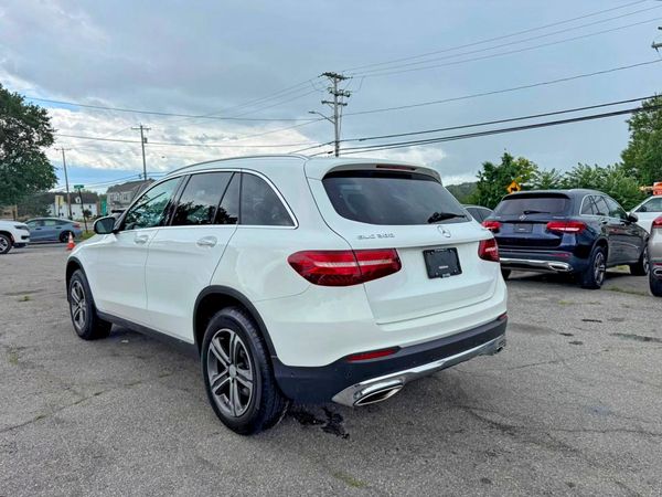 2017 MERCEDES-BENZ GLC GLC300 Base-4M