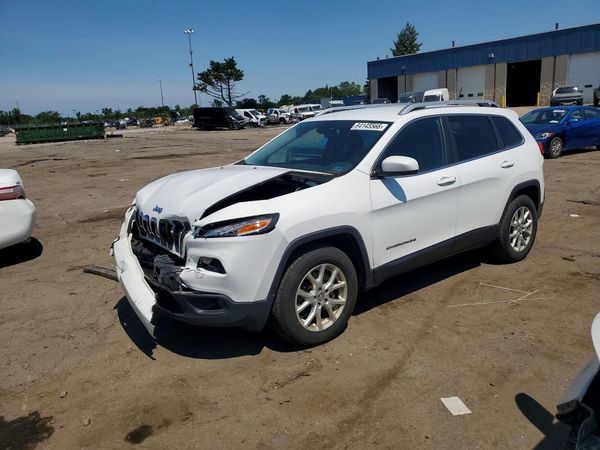 2015 JEEP CHEROKEE LATITUDE 4X4