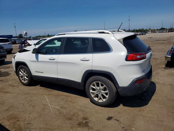 2015 JEEP CHEROKEE LATITUDE 4X4