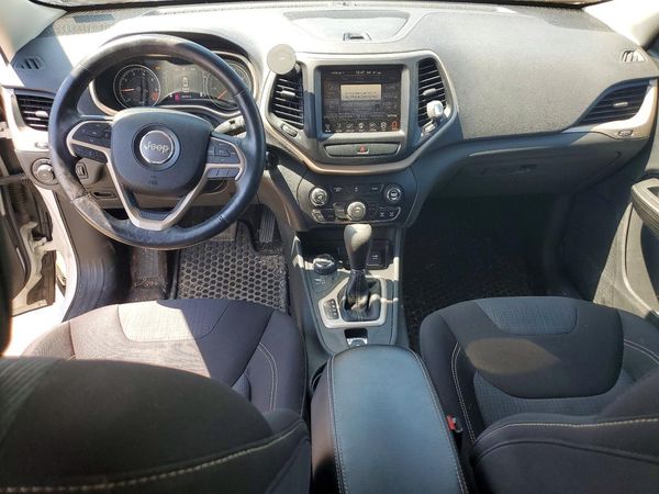 2015 JEEP CHEROKEE LATITUDE 4X4