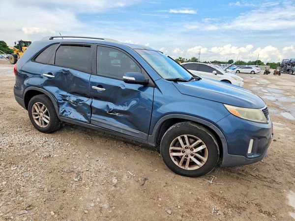 2014 KIA SORENTO Base/ LX