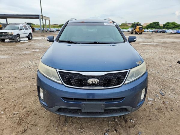 2014 KIA SORENTO Base/ LX