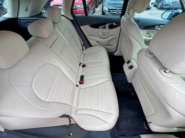 2016 MERCEDES-BENZ GLC GLC300 Base-4M