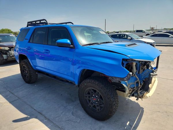 2019 TOYOTA 4RUNNER