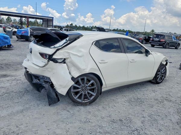 2021 MAZDA 3