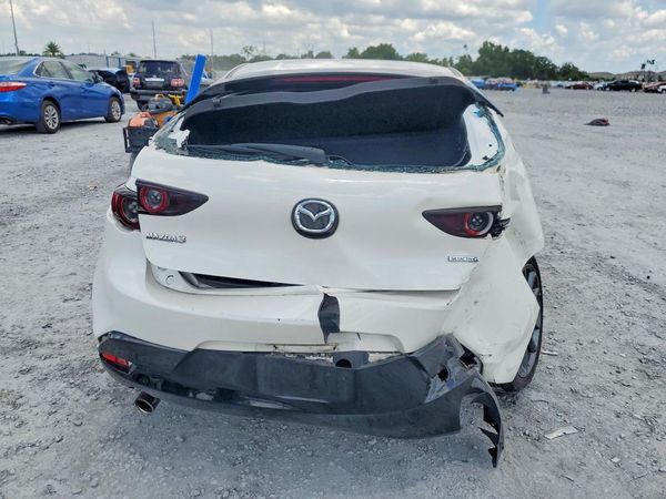 2021 MAZDA 3