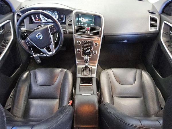 2016 VOLVO XC60 SV33 Premier
