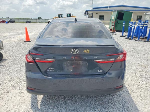 2025 TOYOTA CAMRY