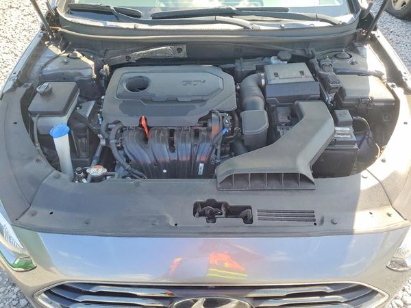 2019 HYUNDAI SONATA Eco Turbo, SE
