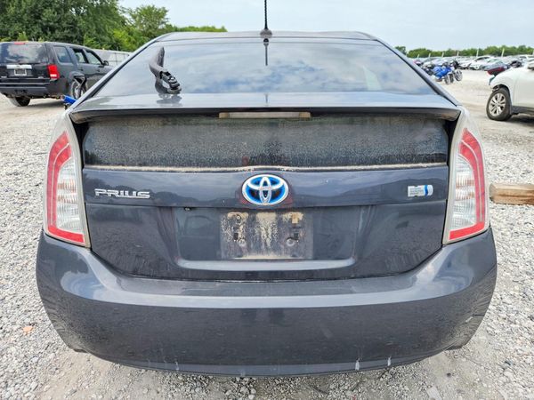 2014 TOYOTA PRIUS