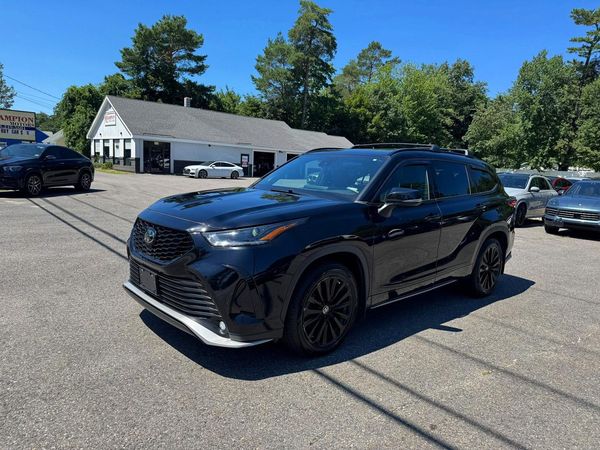 2023 TOYOTA HIGHLANDER