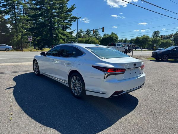 2018 LEXUS LS 500h