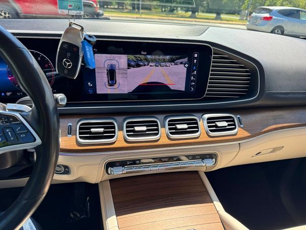 2024 MERCEDES-BENZ GLE