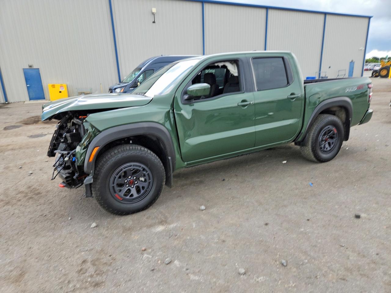 2026 NISSAN FRONTIER