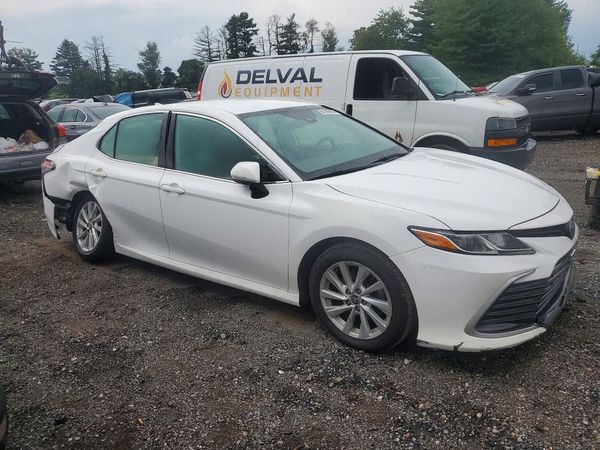 2021 TOYOTA CAMRY
