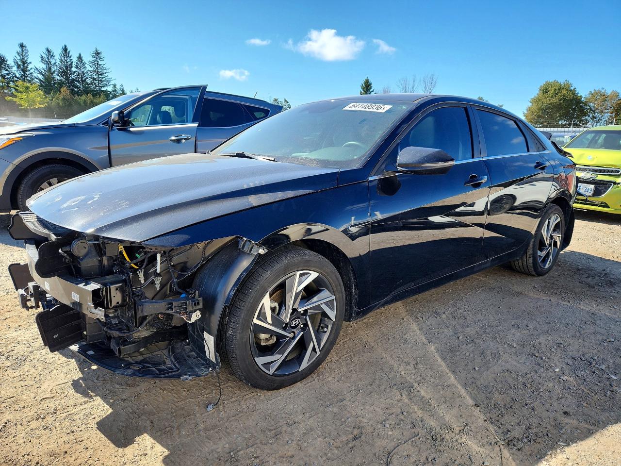 2025 HYUNDAI ELANTRA Limited — Front 3/4