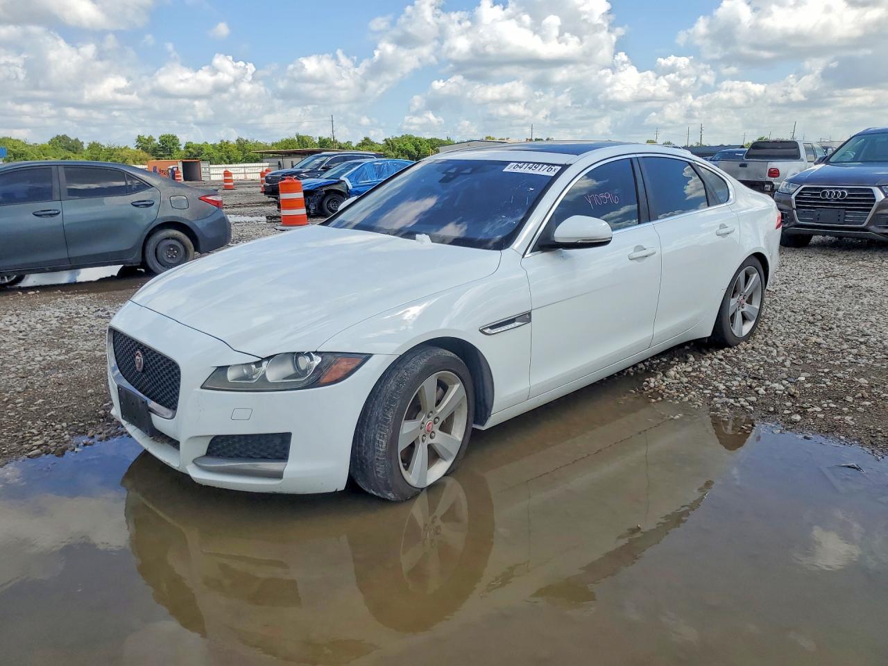 2018 JAGUAR XF
