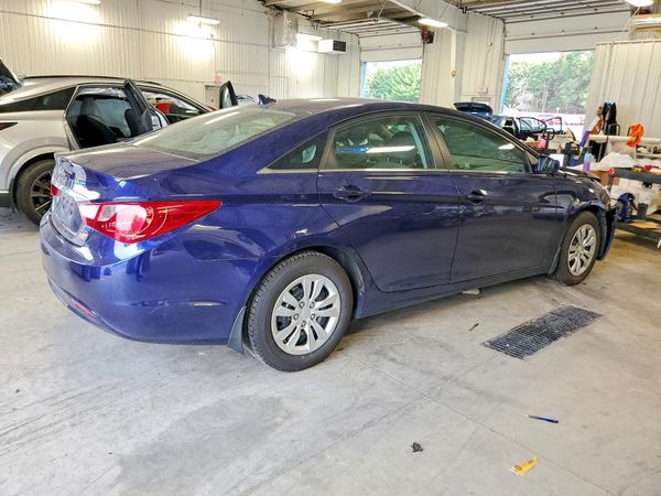 2012 HYUNDAI SONATA Middle-low level