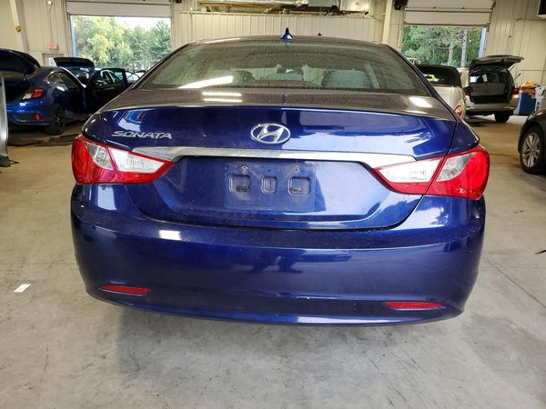 2012 HYUNDAI SONATA Middle-low level