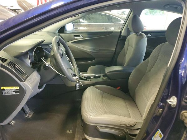 2012 HYUNDAI SONATA Middle-low level