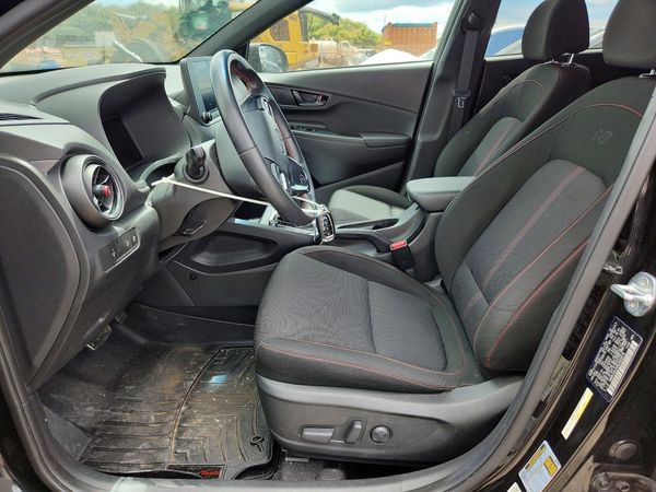 2022 HYUNDAI KONA