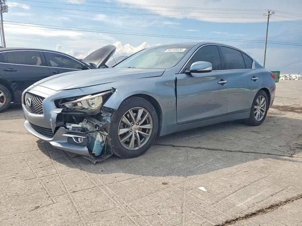 2017 INFINITI Q50