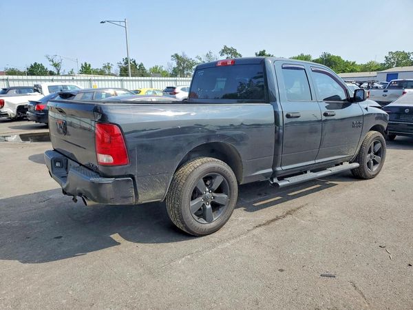 2017 RAM 1500 ST