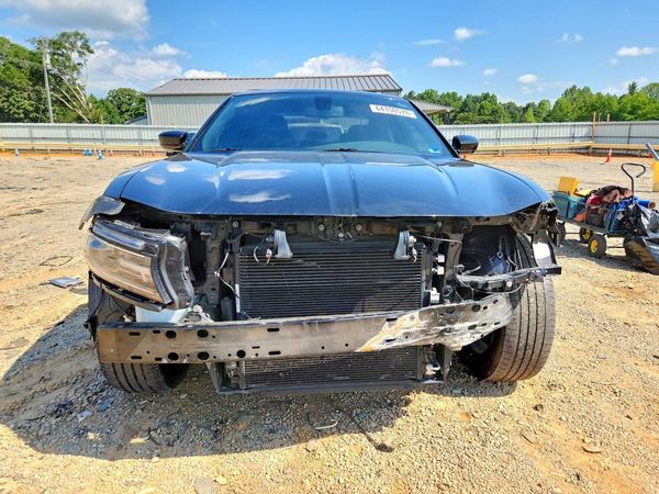 2021 DODGE CHARGER SXT