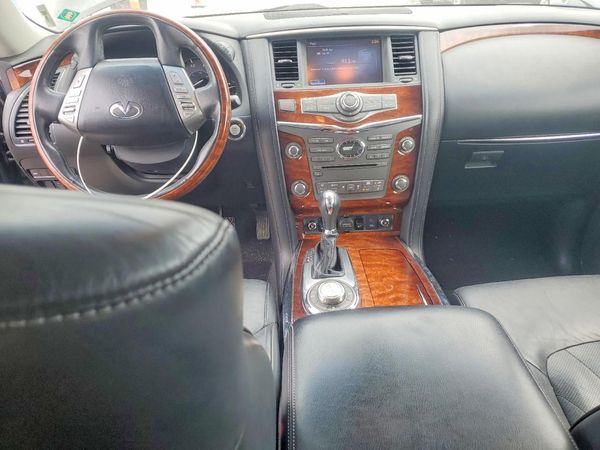 2016 INFINITI QX80