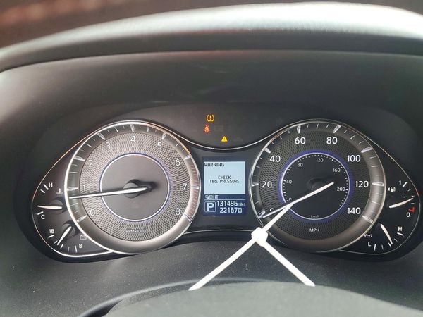 2016 INFINITI QX80