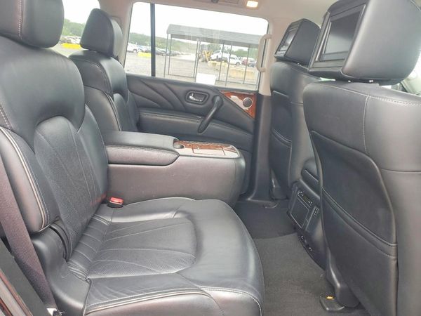 2016 INFINITI QX80